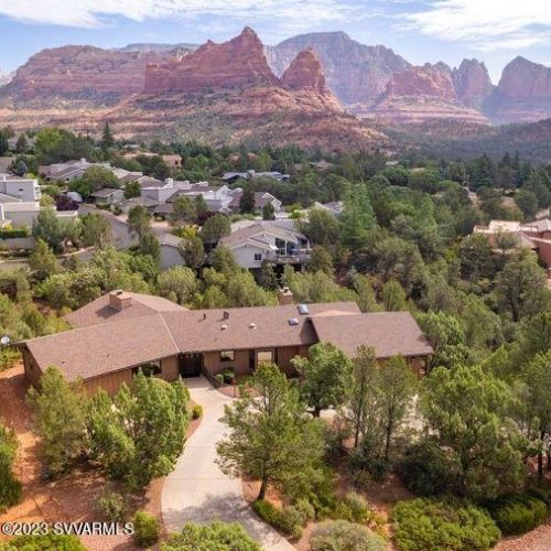 375 Shadow Rock Dr, Sedona AZ 86336-3451 exterior