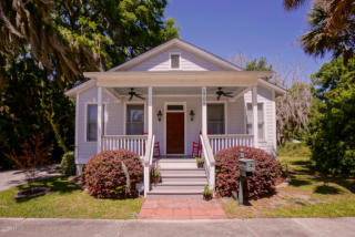 1709 Duke St, Beaufort, SC 29902-4423