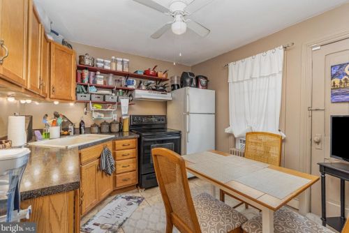 296 2nd St, Highspire PA  17034-1555 exterior