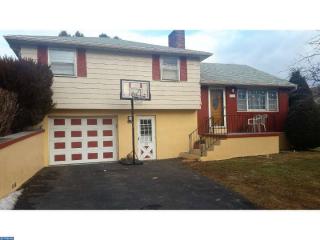 711 Florida Ave, Reading, PA 19605-1509