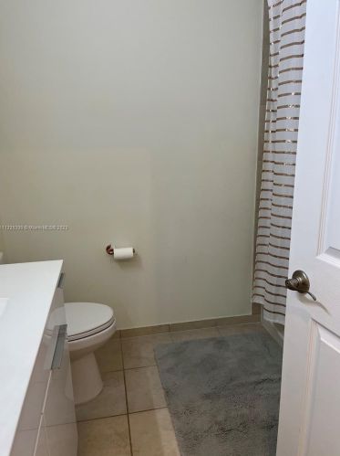 10307 34th Ct, Hialeah FL  33018-1879 exterior