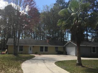 2774 Mandarin Meadows Dr, Jacksonville, FL 32223-8607