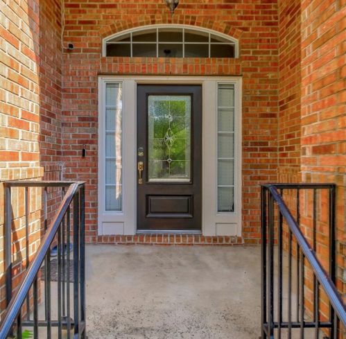 15913 Double Eagle Dr, Austin TX  78717-3813 exterior