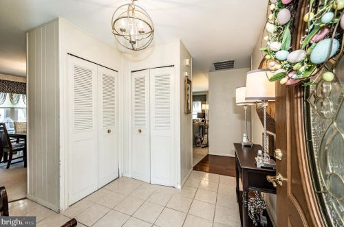 57 Toledo Ln, Willingboro NJ  08046-3743 exterior