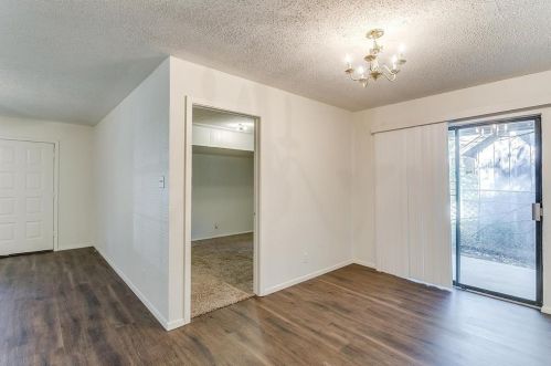 613 Pierce St, Denton TX  76201-6830 exterior