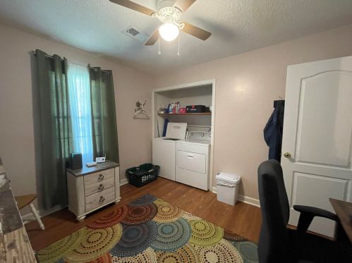 140 Oakland Dr, Kingstree SC  29556-1810 exterior