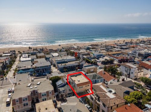 3513 Crest Dr, Manhattan Beach CA  90266-3338 exterior