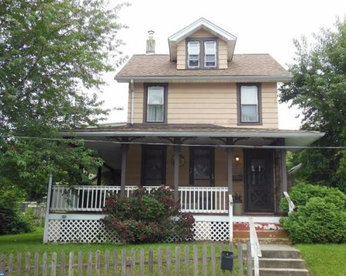 430 3rd Ave, Parkesburg, PA 19365-1406