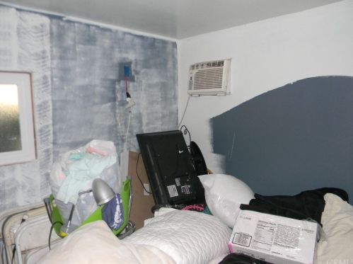 3528 Valley Way, Riverside CA  92509-1447 exterior