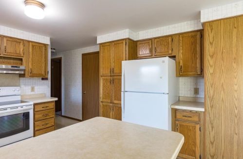 3570 Mardon Ln, Green Bay WI  54313-8212 exterior