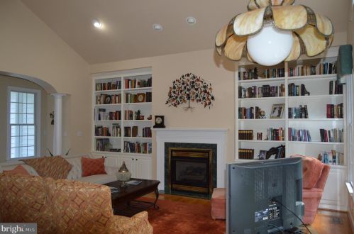 113 Lacy Ln, Bowling Green VA  22427-9310 exterior