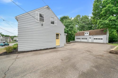 12 Ford St, Somersworth NH  03878-3218 exterior