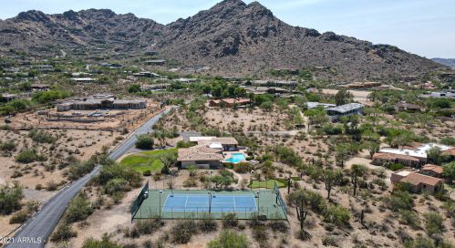 6220 Cholla Dr, Scottsdale AZ 85253-3170 exterior