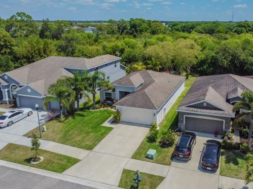 2107 Colville Chase Dr, Ruskin FL  33570-6306 exterior