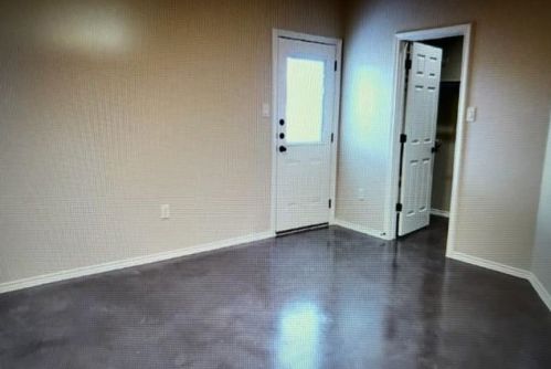479 Jack Rabbit Ln, Creedmoor, TX 78610