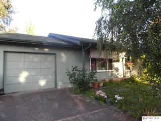 1263 Pine Ct, Independence, OR 97351-1638