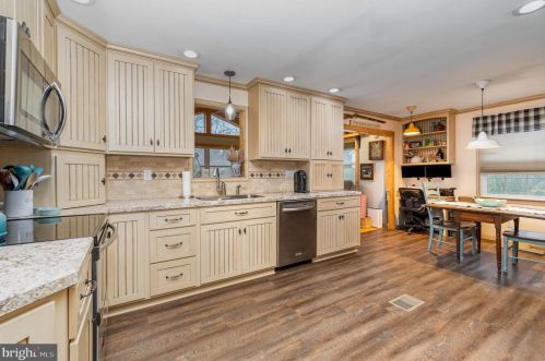 445 Oak Flat Rd, North Newton, PA 17241-9462