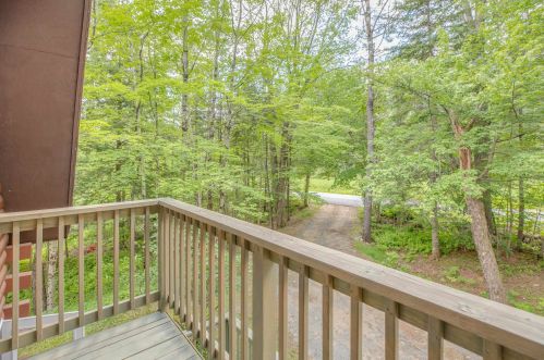 42 Sugar Run, Ellsworth NH  03285-6852 exterior