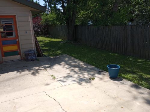 88 Richardson Ave, London OH  43140-1330 exterior