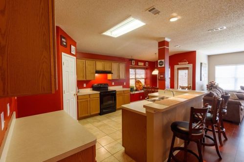 8059 Southern Pine Way, Fort Worth TX  76123-2069 exterior