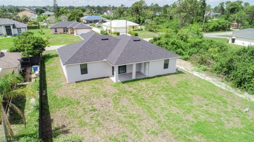 3404 4th St, Lehigh Acres, FL 33976-2324