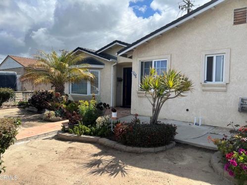 3148 B St, Oxnard, CA 93033-5210