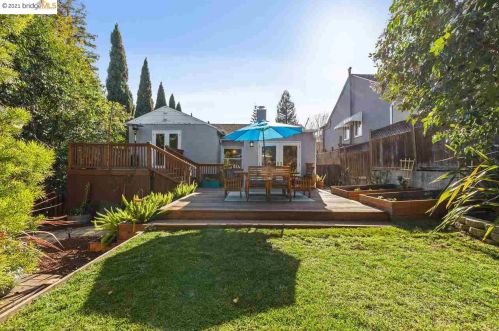 4434 Albert St, Oakland CA 94619-2721 exterior