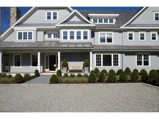16 Old Hill Farms Rd, Westport, CT 06880-3034