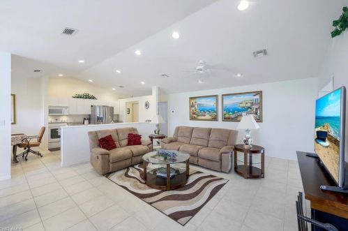 807 Charlemagne Blvd, Naples FL  34112-7130 exterior