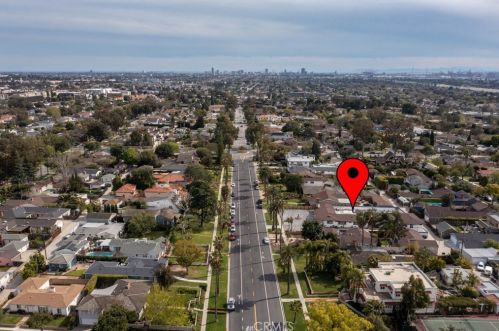 3841 Pacific Ave, Long Beach CA  90807-3227 exterior