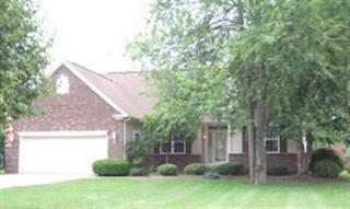 2928 Silver Maple Dr, Akron, OH 44333-3295