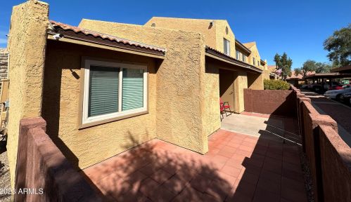 3511 Baseline Rd, Phoenix AZ  85042-7225 exterior