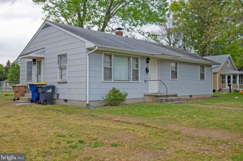 408 Charles St, Slaughter Beach, DE 19963-2041