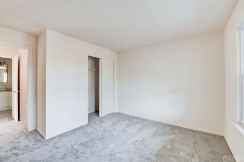 1909 Tanglewood Ct, Helmetta NJ 08828-1146 exterior