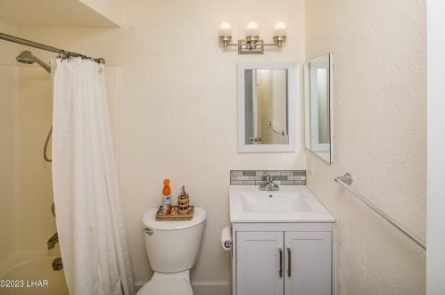 1295 Bombay Ln, Lake Havasu City AZ  86404-1913 exterior
