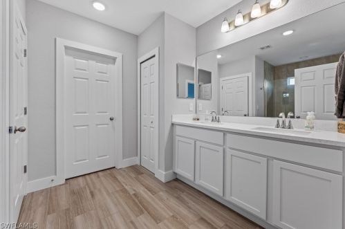 2436 4 St, Cape Coral FL  33909-1923 exterior