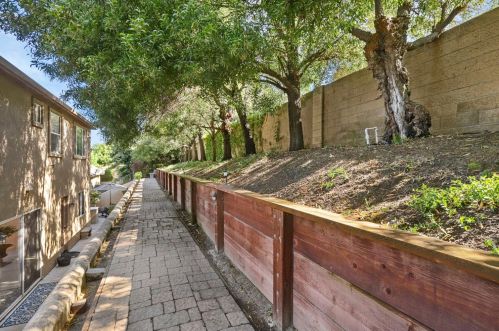 1238 River Pointe Dr, Lodi CA  95240-0564 exterior