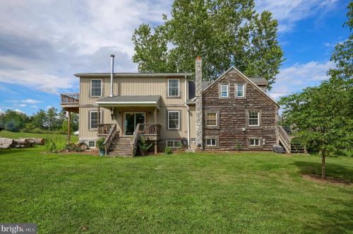 1109 Upper Van Reed Rd, Dauberville PA  19533-9342 exterior