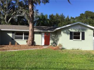 3211 Wilkinson Rd, Sarasota, FL 34231-7540