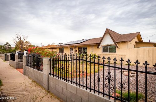 440 Hunt Dr, Mesa, AZ 85203-7308