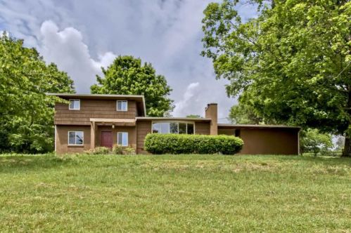 732 Everett Rd, Knoxville, TN 37934-0811