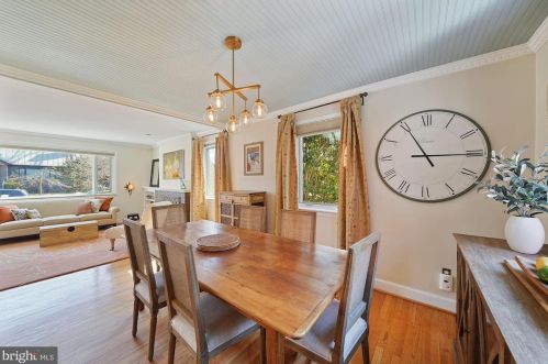 5900 31 Pl, Washington DC 20015-1676 exterior