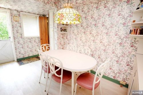 968 Phelps Rd, Teaneck NJ  07666-5624 exterior