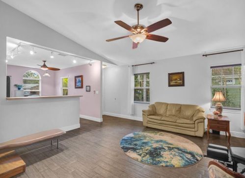 1166 37 Ave, Vero Beach FL 32960-2534 exterior