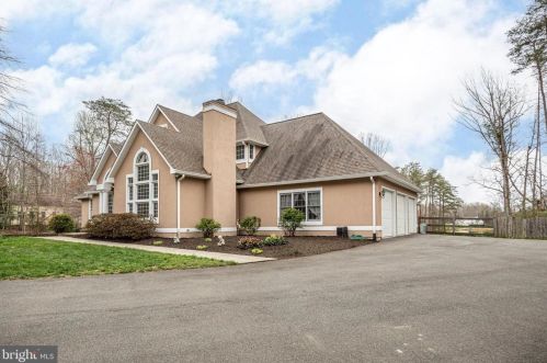 7905 Waterford Dr, Spotsylvania VA  22551-2204 exterior