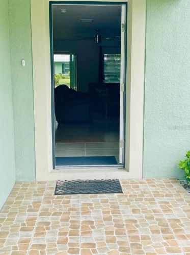 433 Country View Cir, Deland, FL 32720-0701