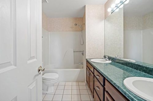 1212 Parkside Dr, Bridgeville PA  15017-1267 exterior