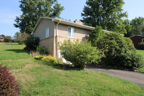 311 Mcmurray Rd, Canonsburg, PA 15317-2911
