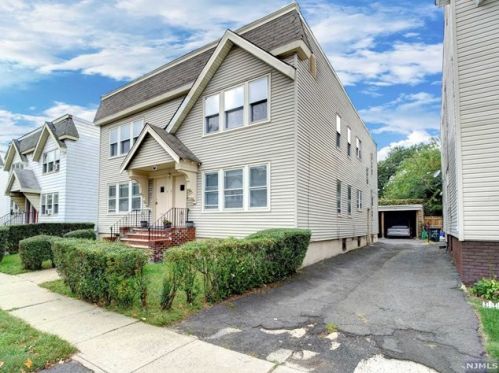 31 Brookwood St, East Orange, NJ 07018-2401