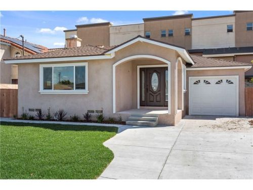428 Double St, Long Beach, CA 90745-2119